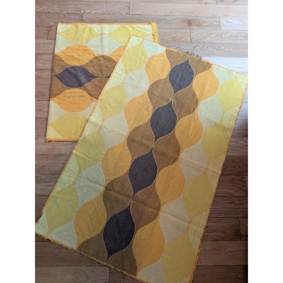 Vintage Bath Towels Cannon Royal Family Seven Seas Yellow Orange Brown Lot Of 2 - Picture 6 of 7